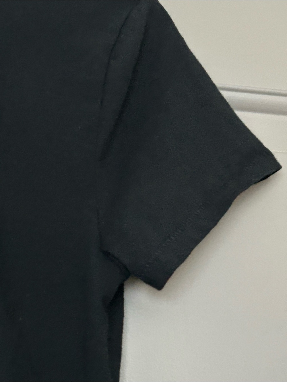 Universal Thread Cropped Style Tee - Picture 9 of 10